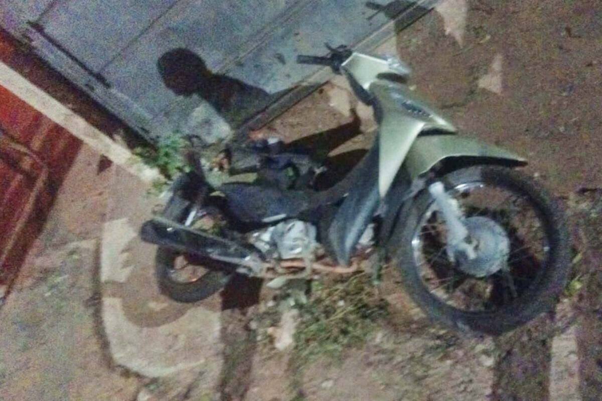 Imagem de compartilhamento para o artigo Motociclista é atropelada em Coxim e condutor foge do local da MS Todo dia